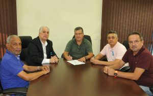 Químicos Assinam Convenção