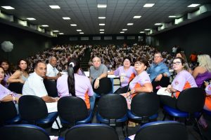 Cerca-de-300-dirigentes-estao-reunidas-em-plenaria-das-mulheres-da-Forca-Sindical-2